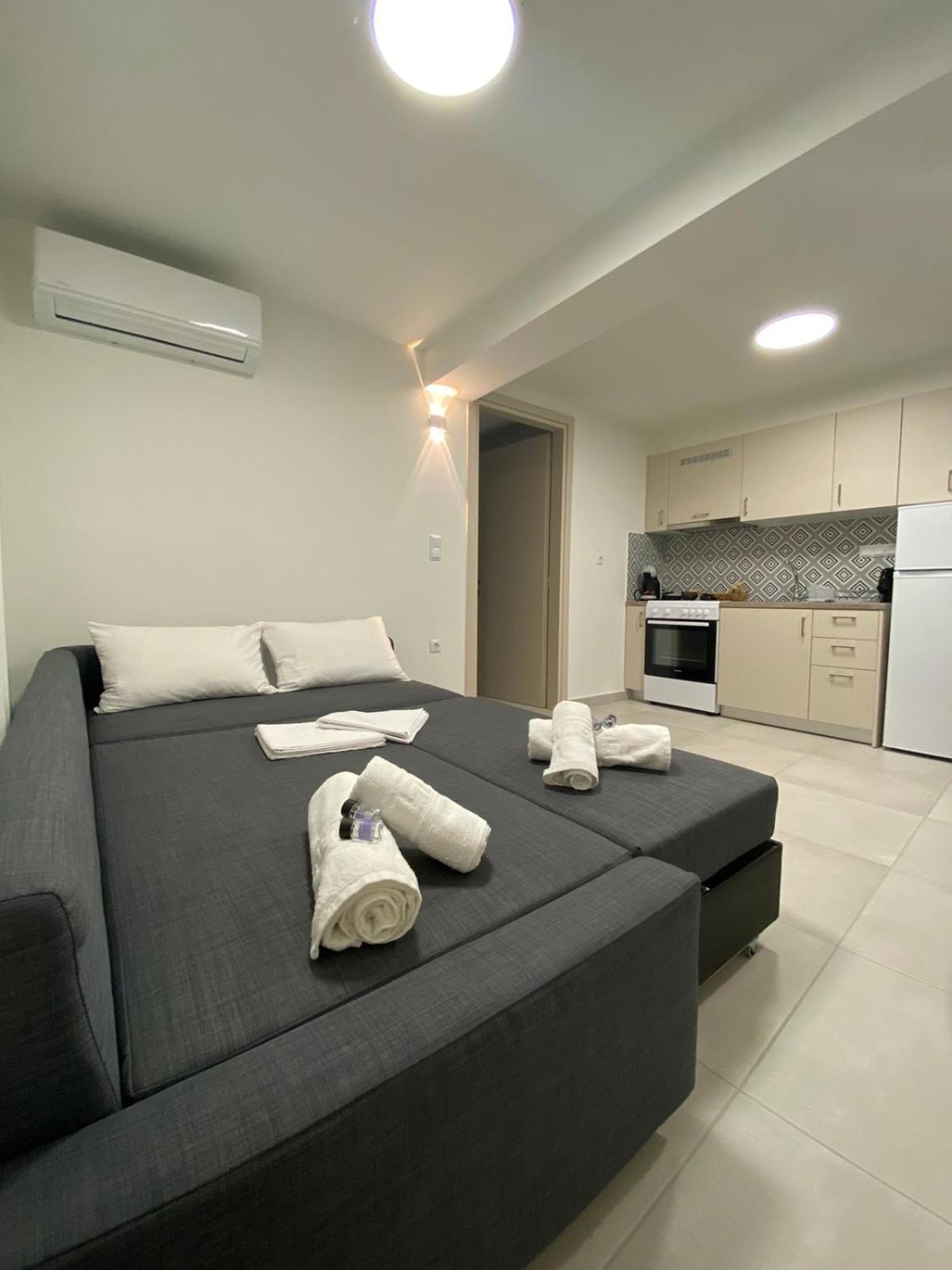 G&K House Garden Apartment Messíni Cameră foto